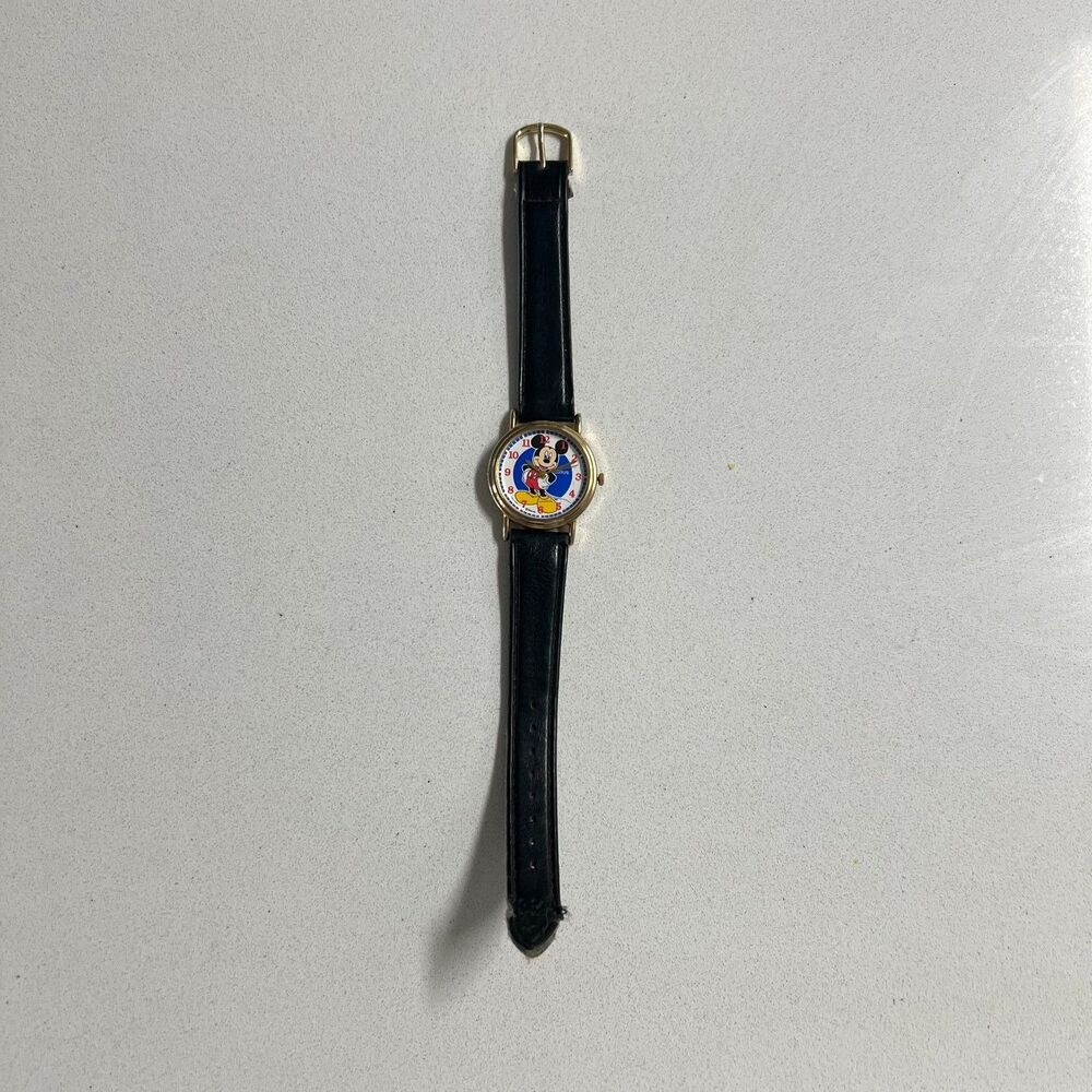Vintage Disney Mickey Mouse Lorus Quartz Watch - Picture 12 of 12